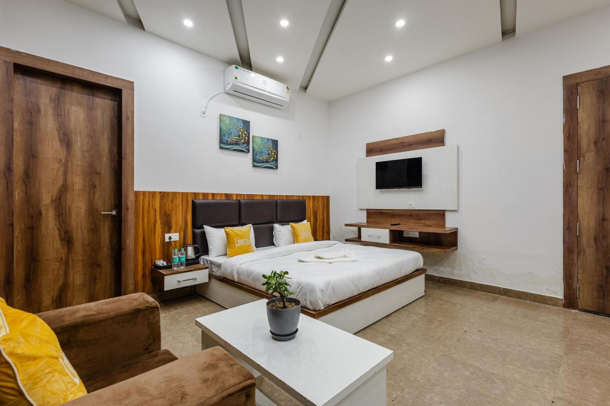 Lime Tree Hotel And Banquet Vrindavan Luaran gambar
