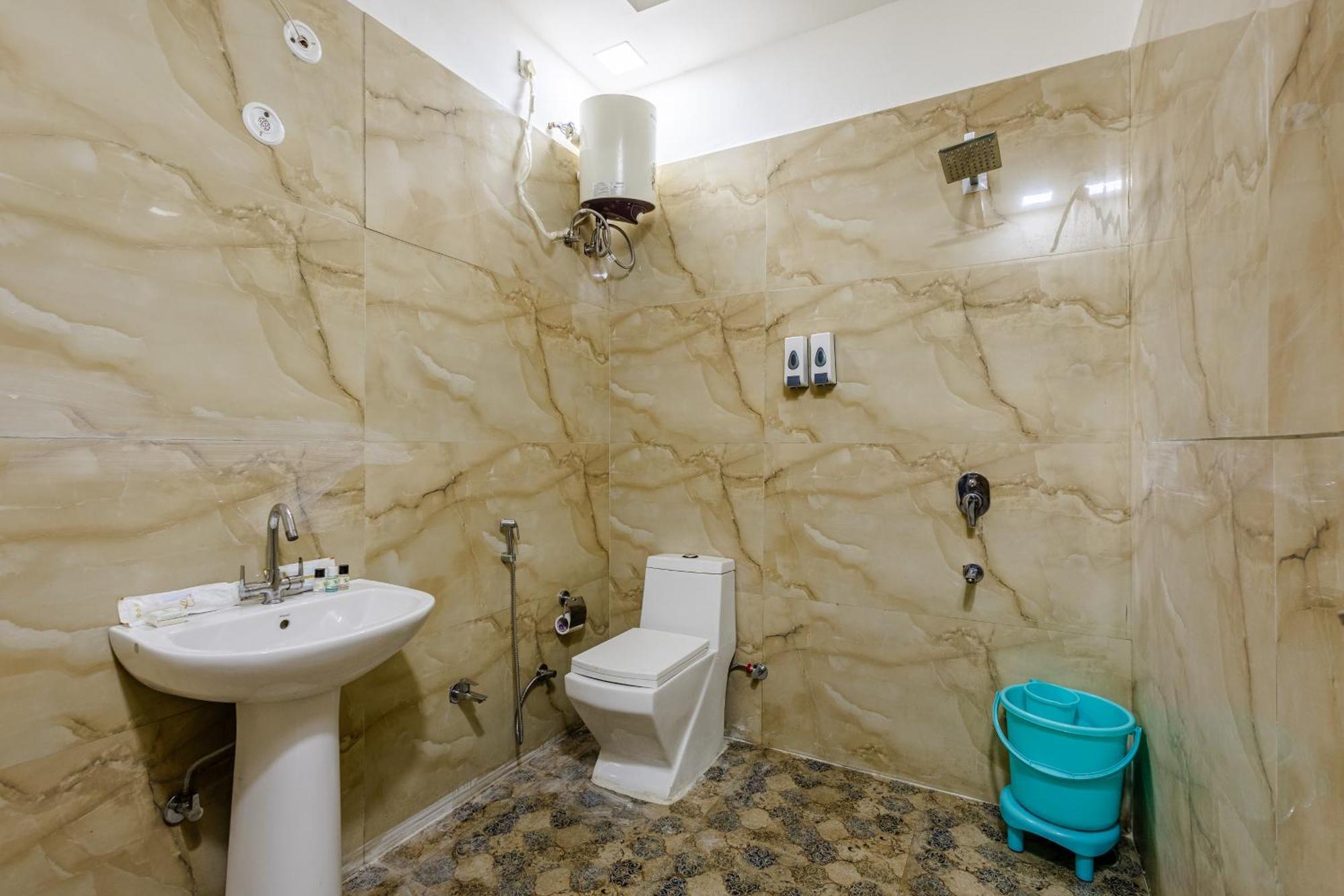 Lime Tree Hotel And Banquet Vrindavan Luaran gambar