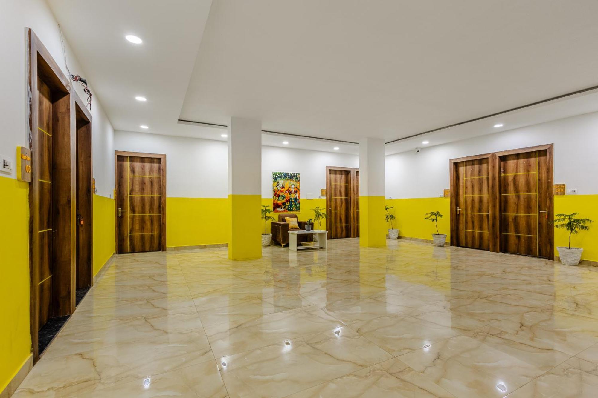 Lime Tree Hotel And Banquet Vrindavan Luaran gambar