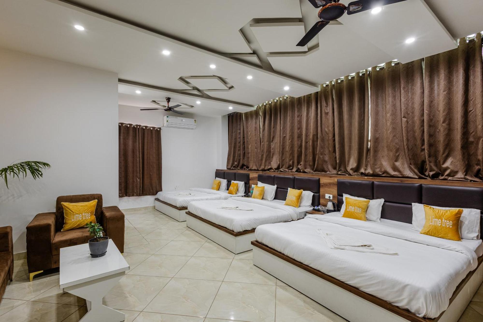 Lime Tree Hotel And Banquet Vrindavan Luaran gambar