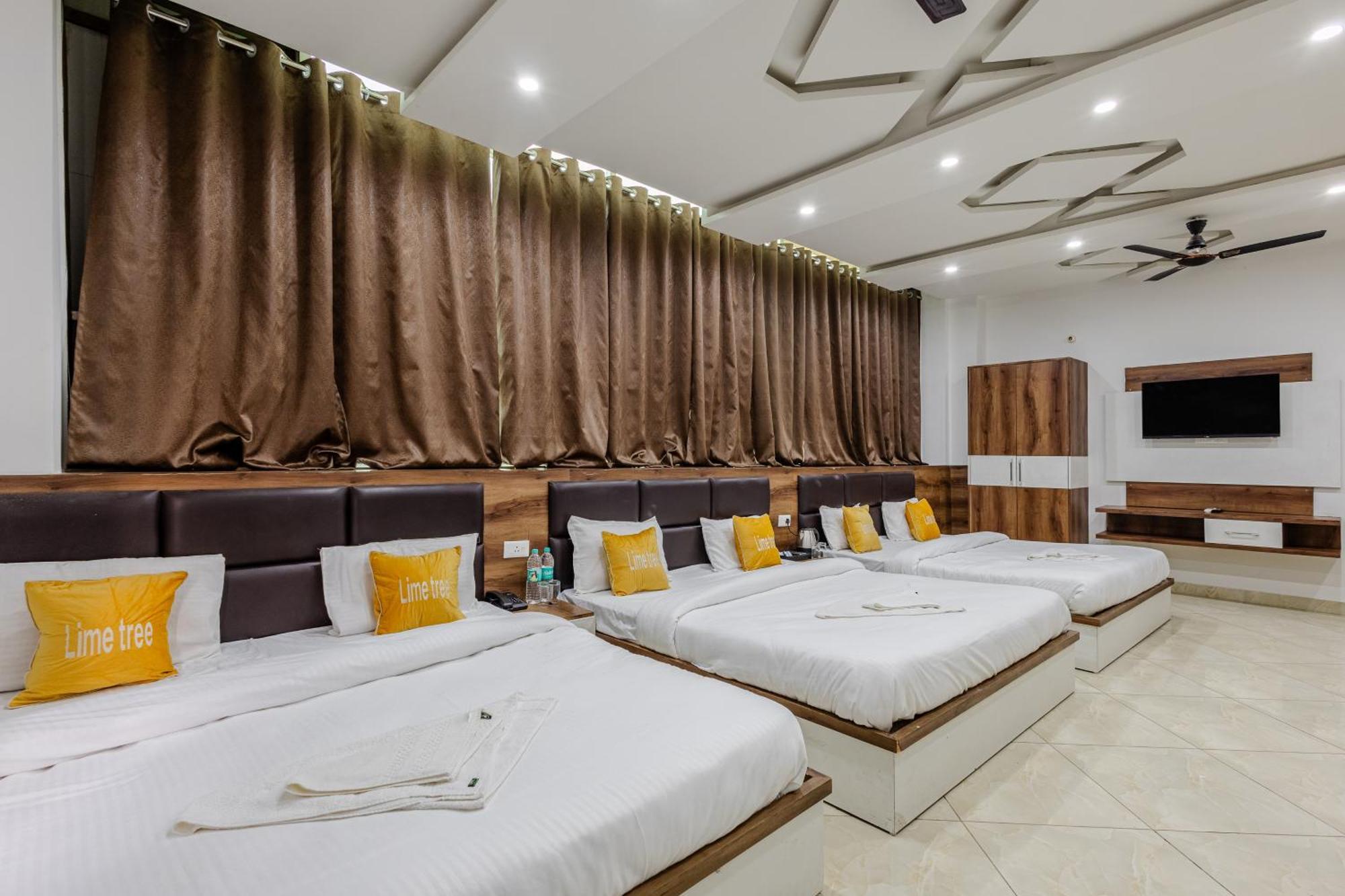 Lime Tree Hotel And Banquet Vrindavan Luaran gambar