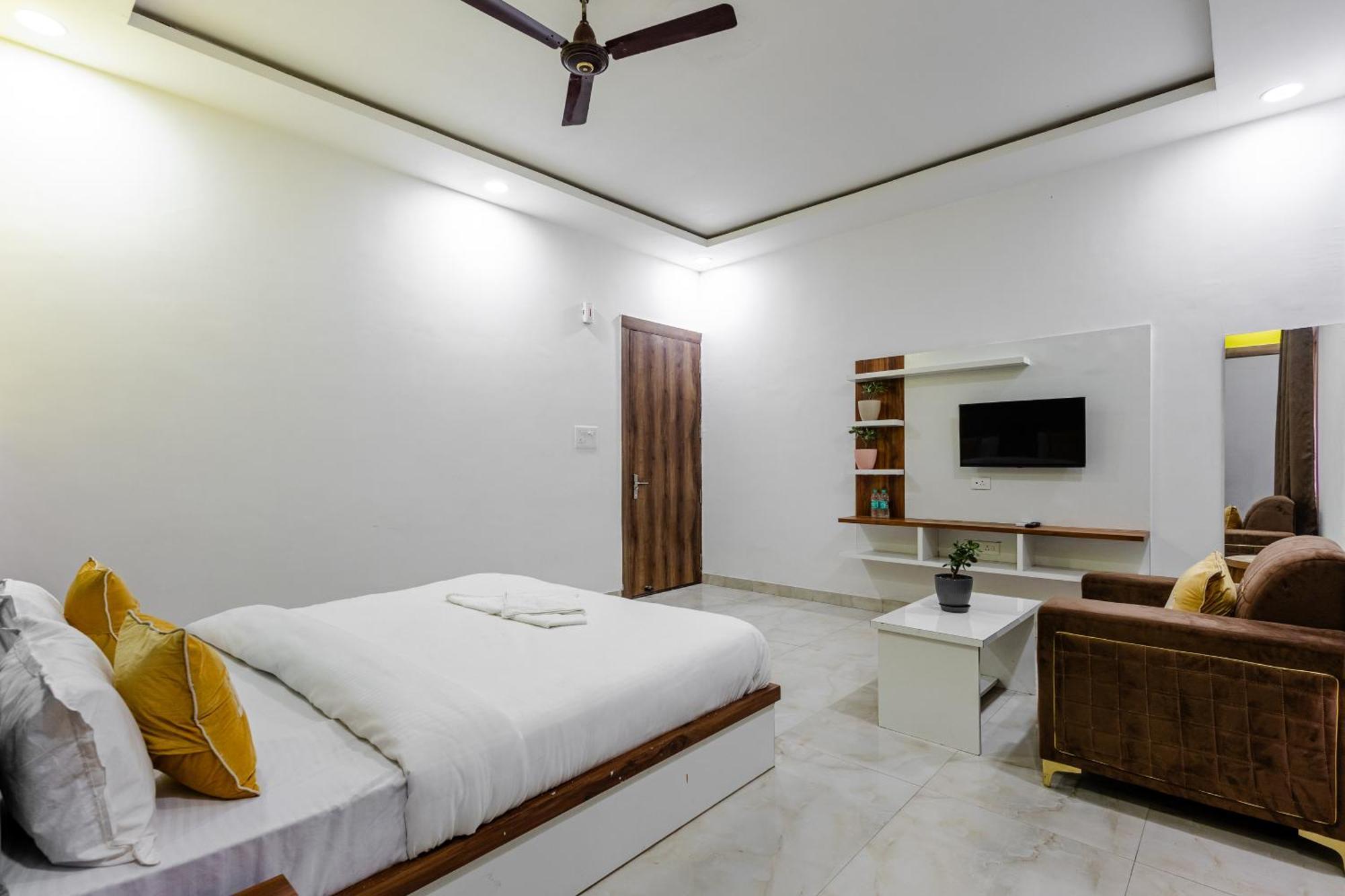 Lime Tree Hotel And Banquet Vrindavan Luaran gambar